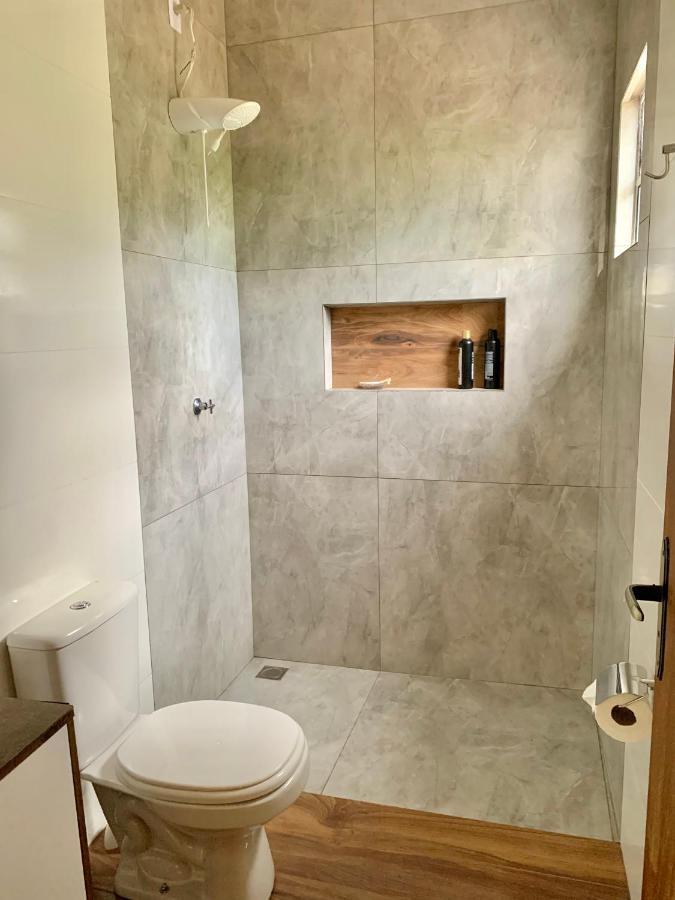 Chale Com Jacuzzi Vista Do Lago Alexania Ngoại thất bức ảnh